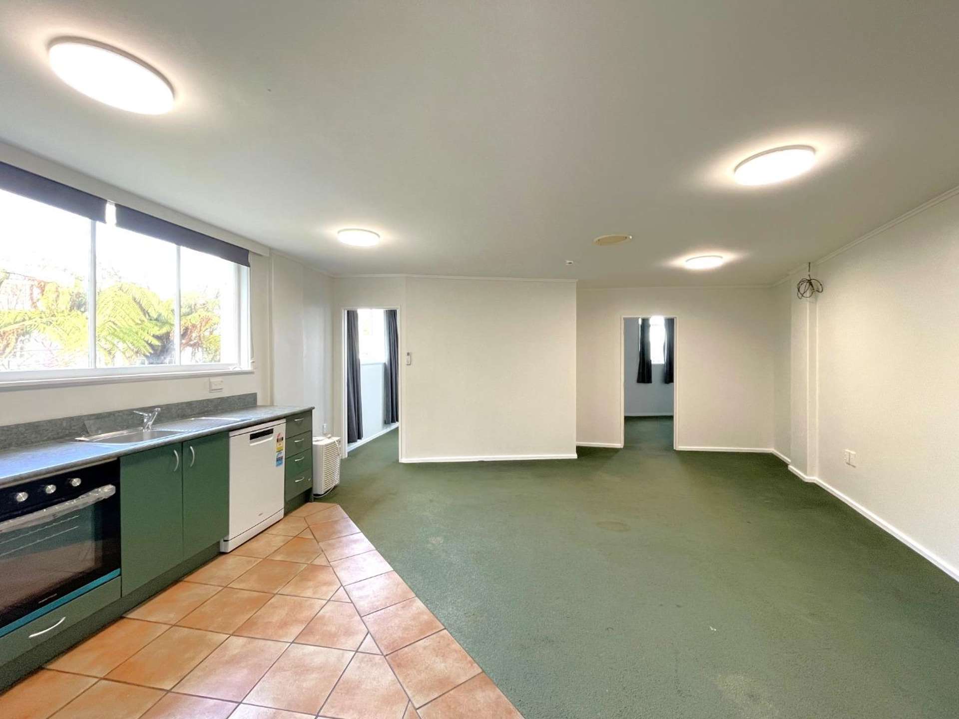 48A (Upstairs) Cleveland Street 1259_0