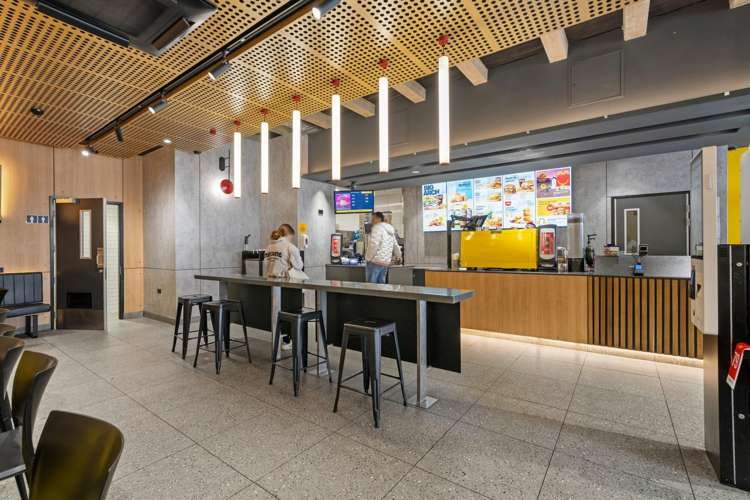 29 Camp Street Queenstown_9