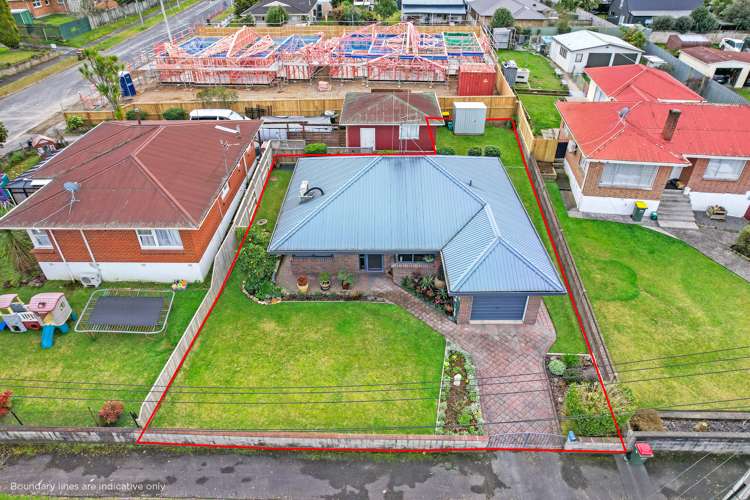 1 Mabian Crescent Deanwell_11