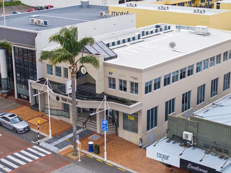 Suite 6/53 Spring Street Tauranga Central_6