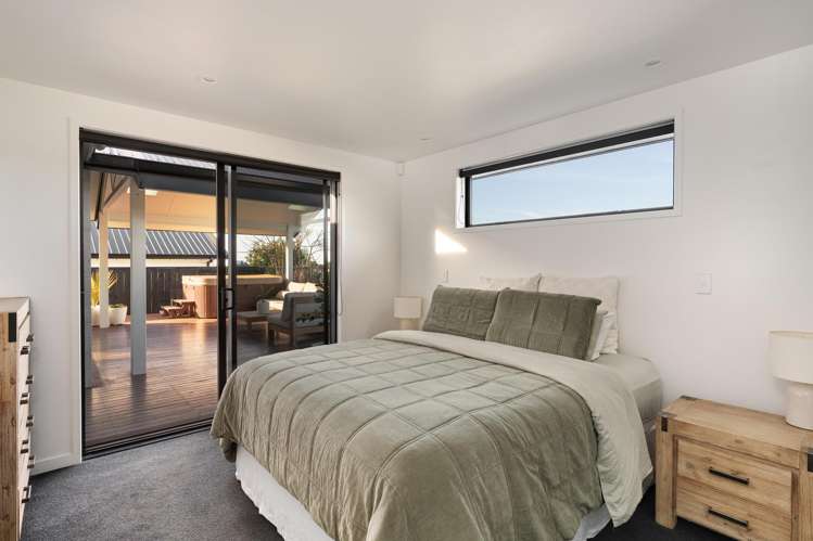 31 Tamihana Avenue Pyes Pa_13