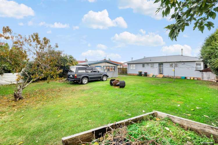 4 Valentine Street Papakura_11