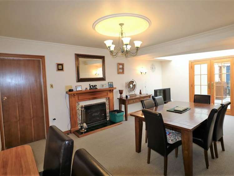 27 Hilton Road Carterton_5