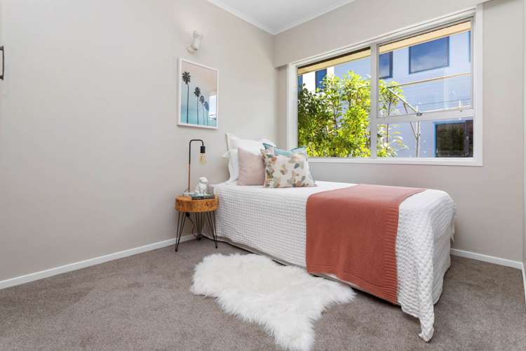 1/5 Alex Boyd Link Hillsborough_12