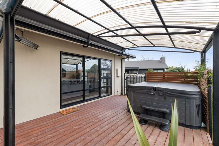 6 Trump Place Kelvin Grove_18