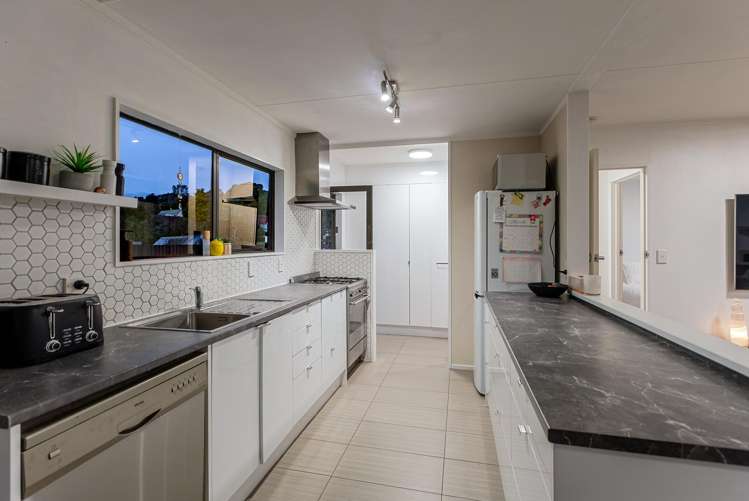 49A Leinster Avenue Raumati South_31