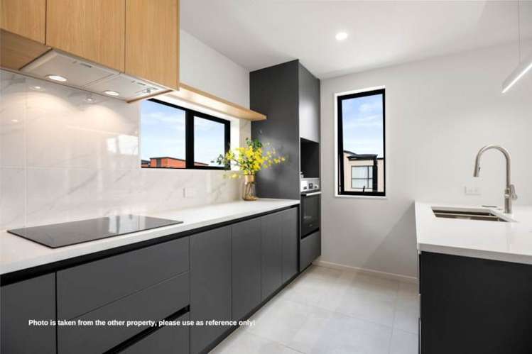 19 Papatahi Lane Flat Bush_7