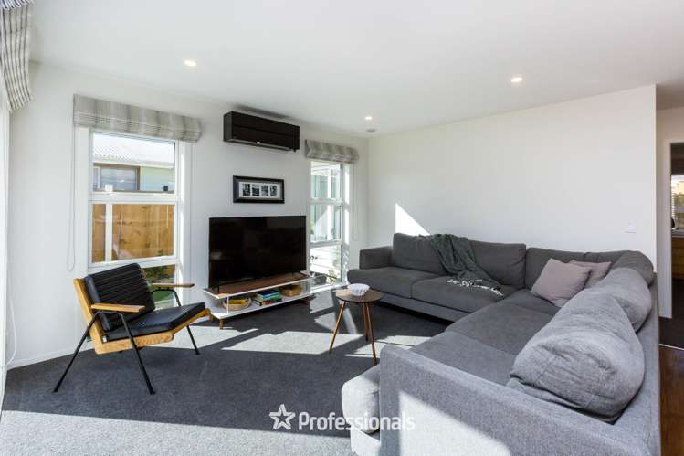 49a Kiln Street Silverstream_7