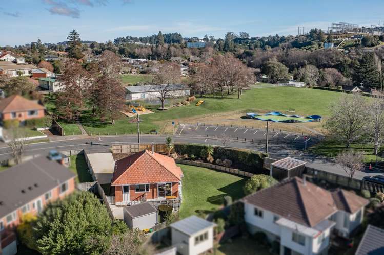 31 Mayfield Avenue Wakari_28