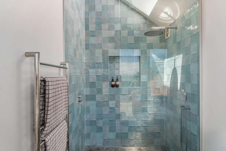 5 Winsomere Crescent Westmere_13