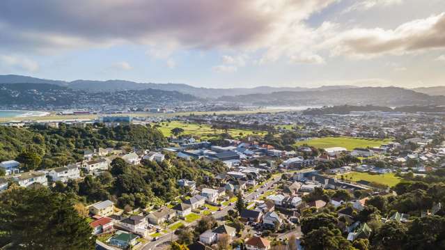 102 Sidlaw Street Strathmore Park_4