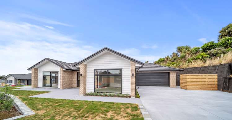 5 Oakmont Crescent Waiwhakaiho_0