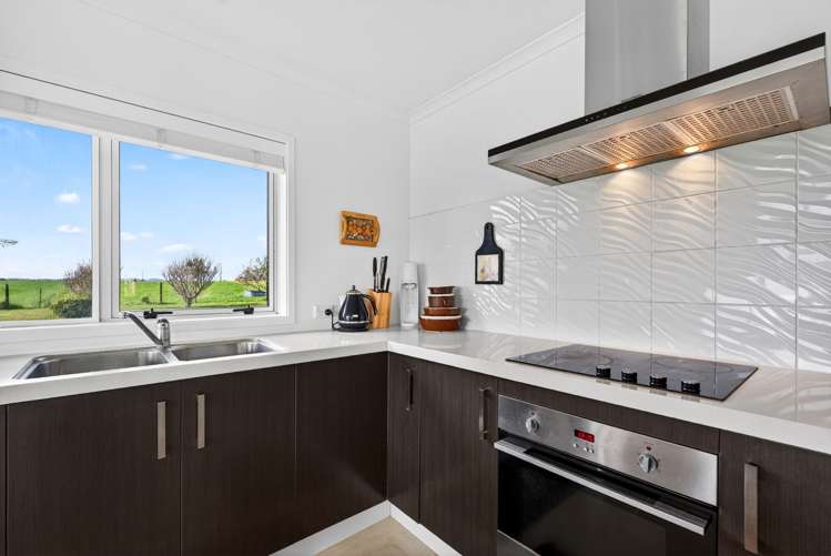 259 Mairetahi Road, South Head Helensville_12