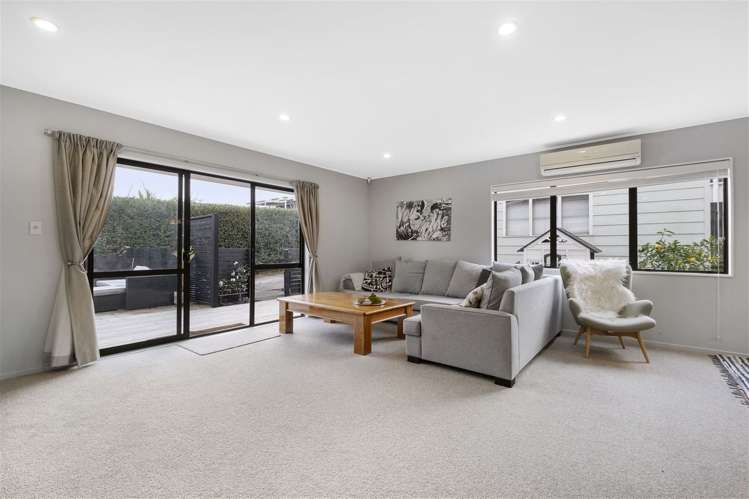 2/28 Rodney Street Howick_2