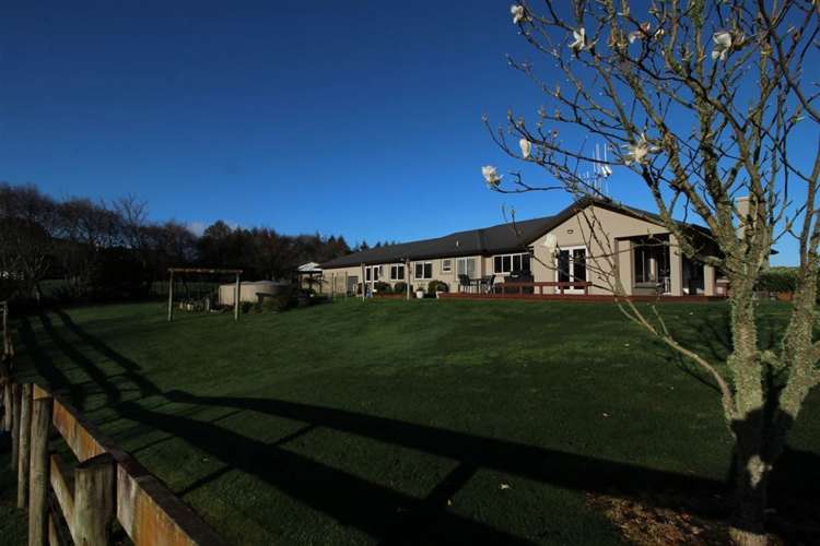 8b Morgan Rise Whatawhata_24