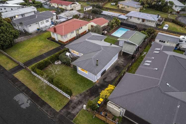 11 Montmere Avenue Te Atatu Peninsula_26