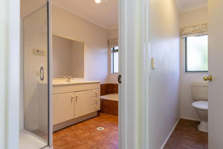 6 Balmoral Drive Hilltop_19