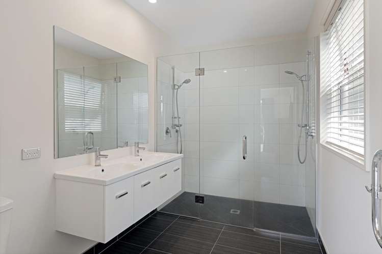 18 Kenmure Drive Huntsbury_13