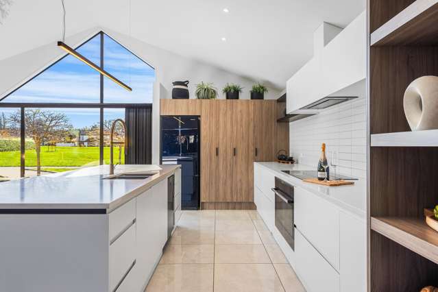 6 Waitikiri Square Parklands_3