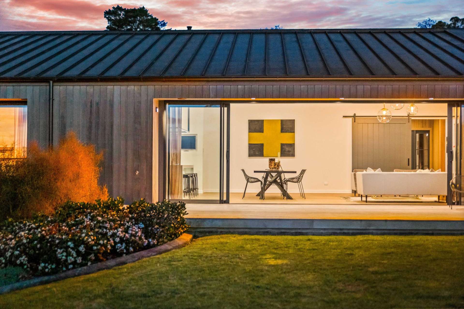 15 Myra Evelyn Grove Dairy Flat_0