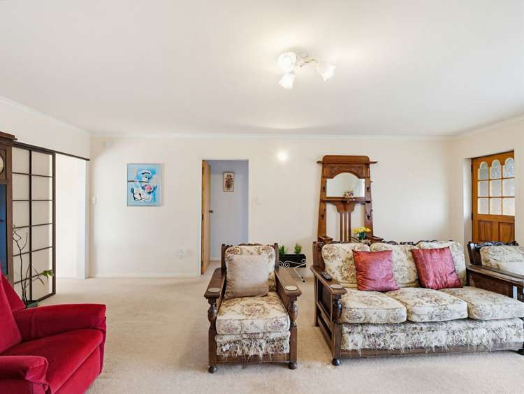 10 Downes Avenue Springvale_7