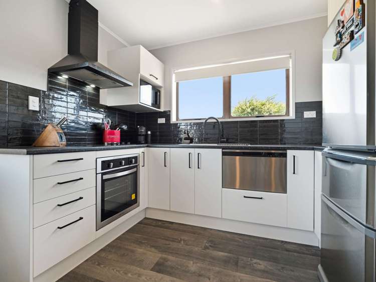 112a Queen Street Waiuku_5