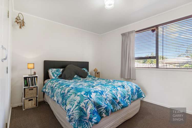38 Yearsley Place Manurewa_10