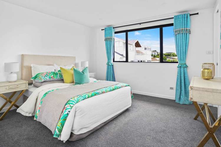 13 Seaview Road Castor Bay_15