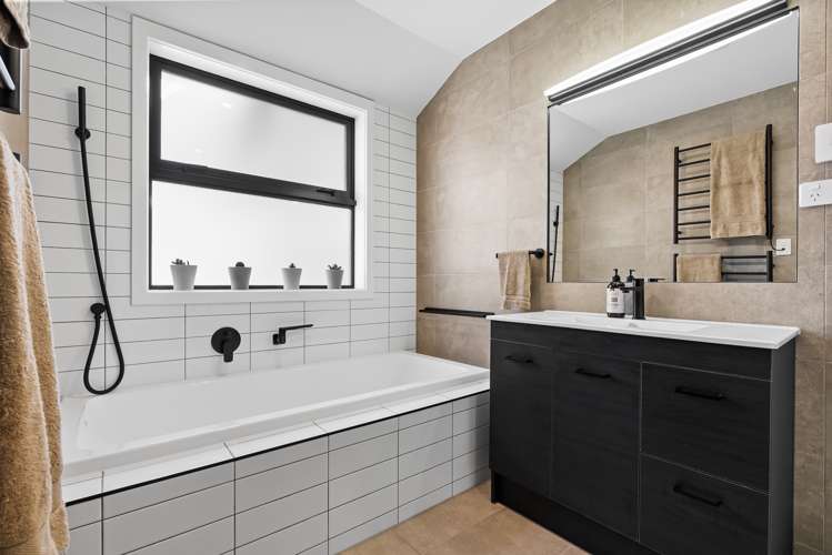 543 Alfred Road Kaimiro_26