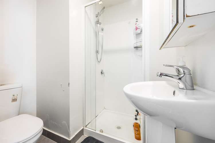 4f/147 Hobson Street Auckland Central_7