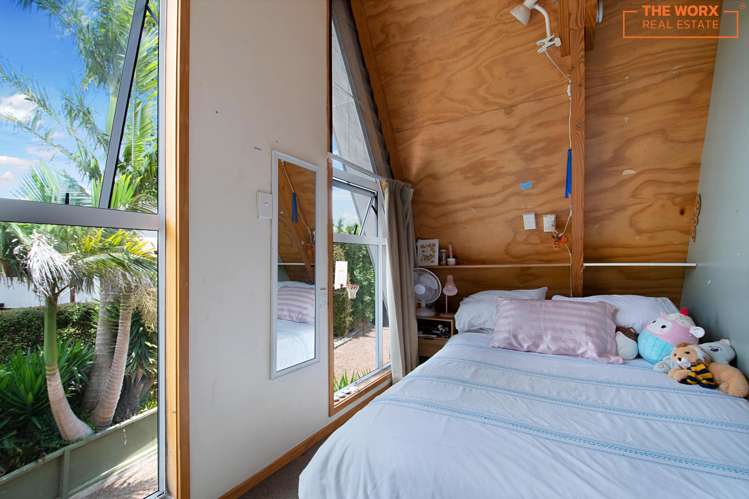 54 Terry Street Blockhouse Bay_35