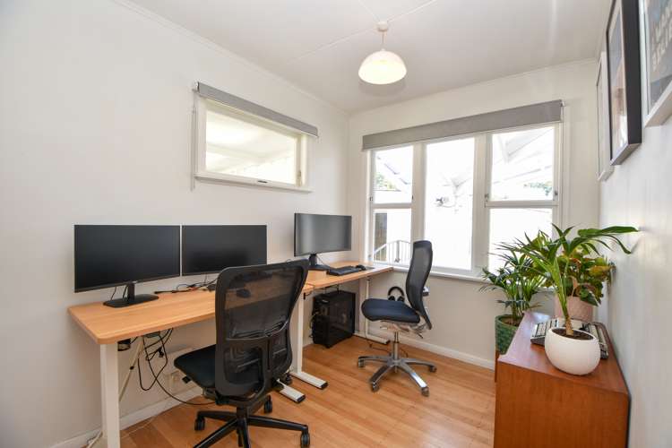 6 Taylor Street Carterton_13