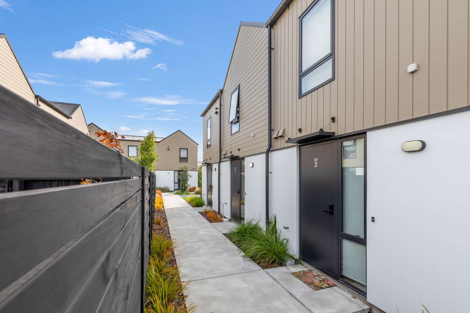 2/102 Ruskin Street Addington_0