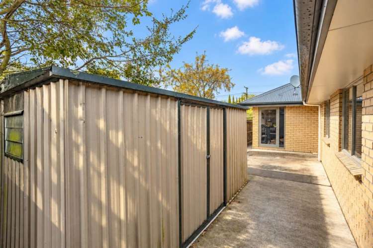 7 School Lane Kirwee_28