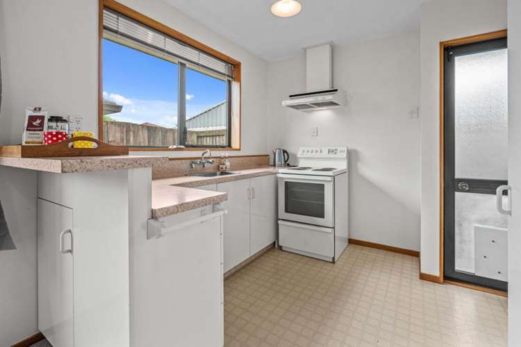 4b Dumfries Drive Hei Hei_8