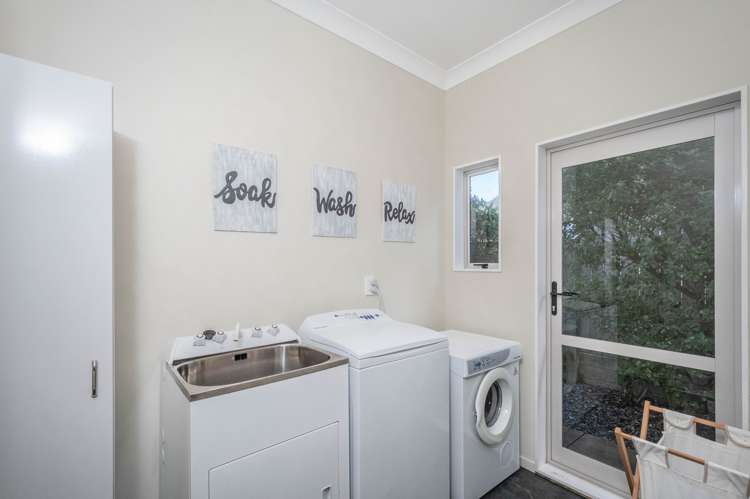 13 Moston Grove Churton Park_22