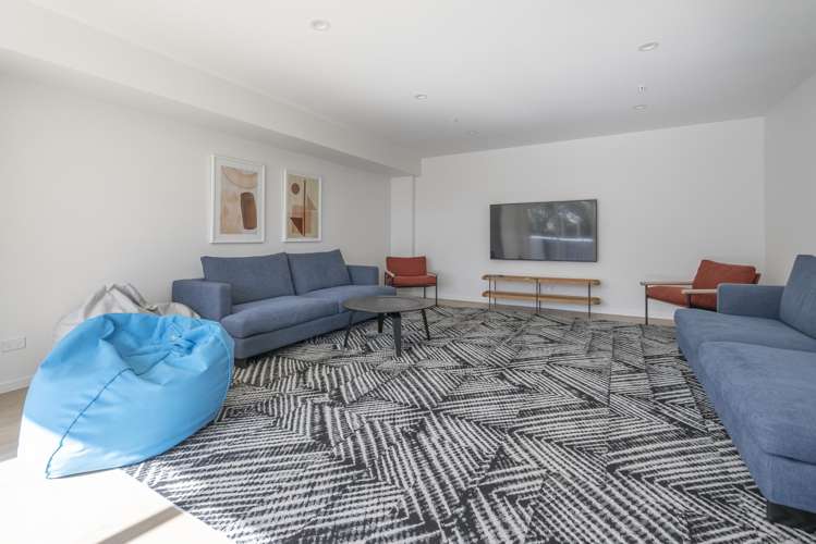 106/1817A Great North Road Avondale_11