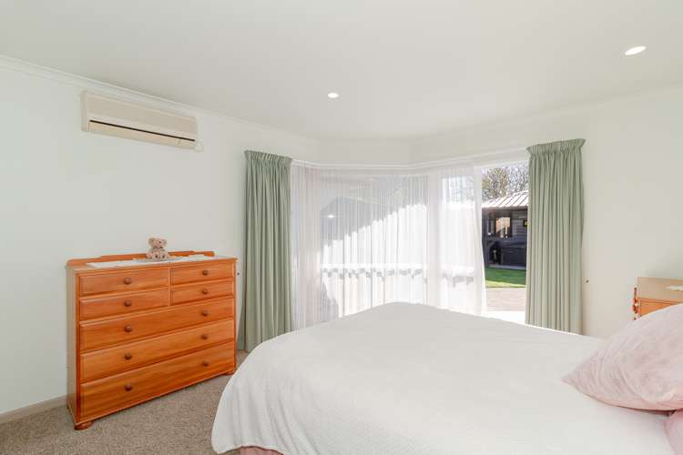 17 Knightsbridge Place Taradale_9