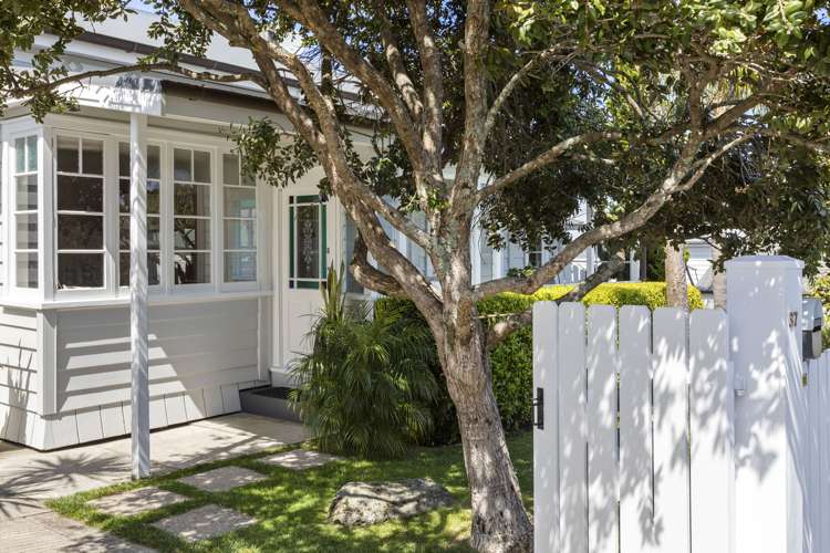 37 Abbotsford Terrace Devonport_23