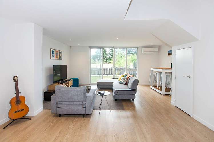 5 Kaihua Terrace Mangere Bridge_7