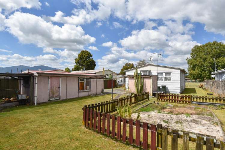 6 Oak Street Murupara_17