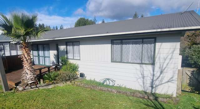 3BR Home in Mangakakahi!