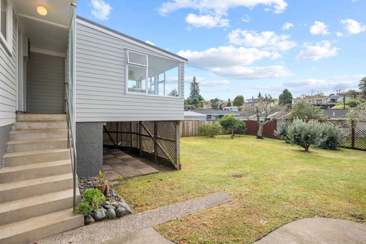 65 Carr Street Te Kamo_10