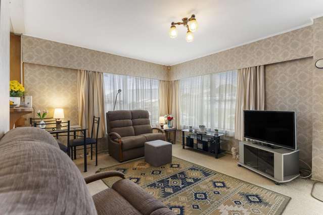 2/44 Diana Drive Glenfield_4