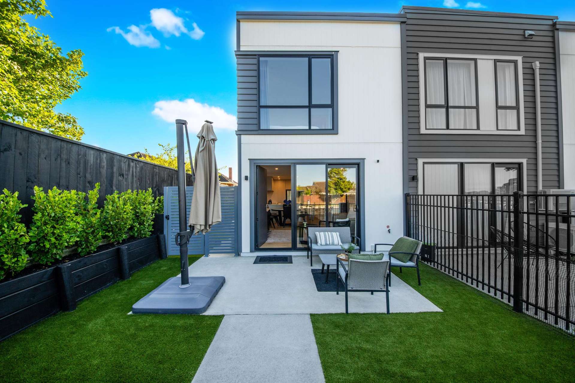 8 Patariki Way Beach Haven_0