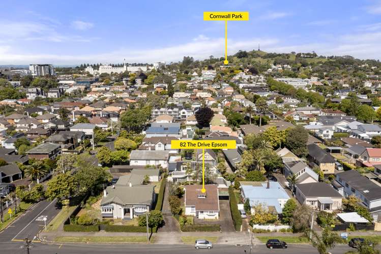 82 The Drive Epsom_24