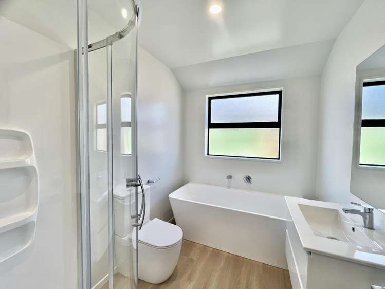 23 Longore Way 11103_12