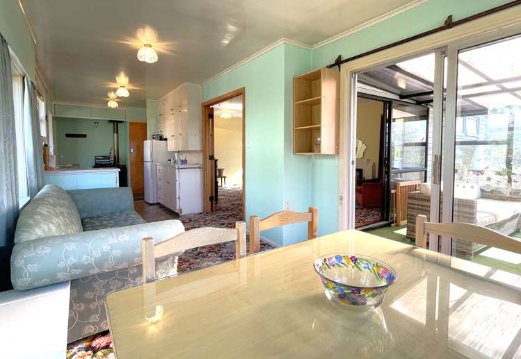 3 Roberts Street Tawa_6