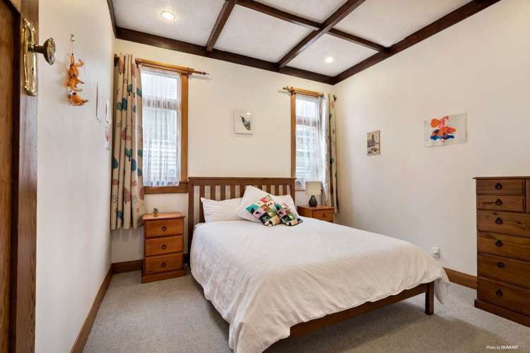 12a Wattle Street New Lynn_12