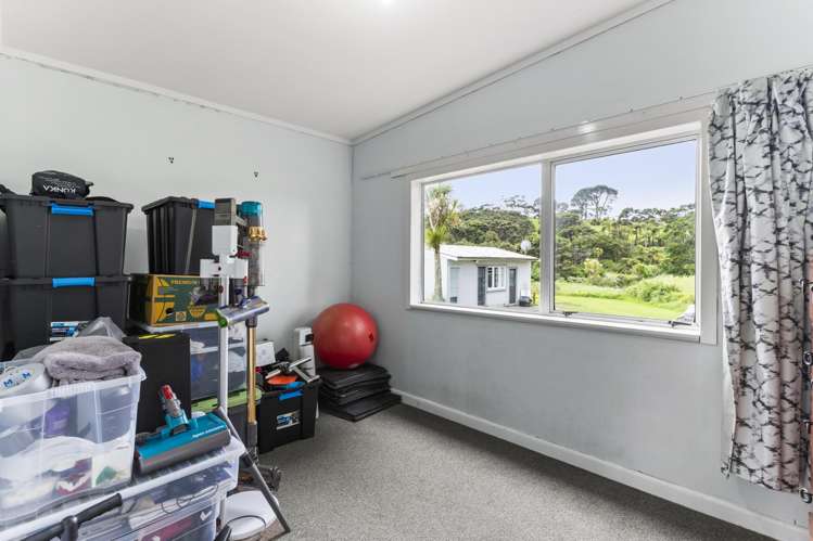 15 Bethells Road Waitakere_16